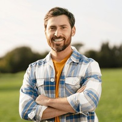 Portrait of Doug R.